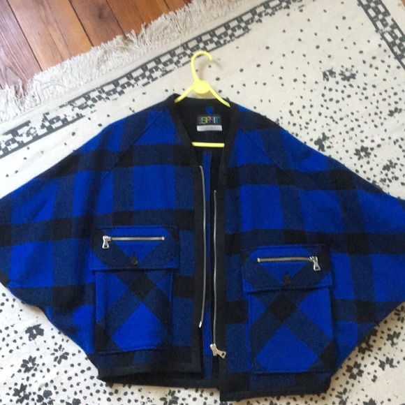 Esprit open ceremony coat - Picture 3 of 7